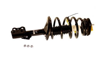 KYB - KYB Shock/Strut Strut Plus Front Right 04-06 Toyota Sienna (7 Pass Only) (FWD)