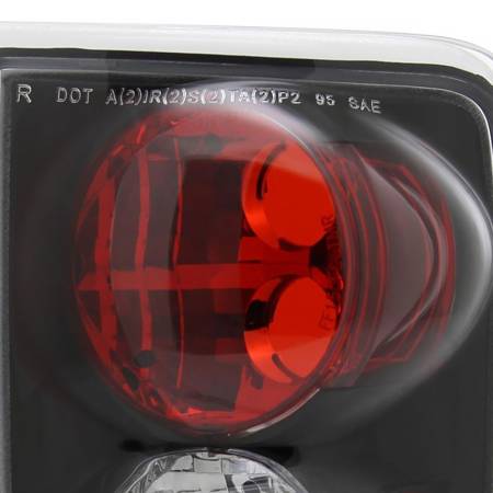 Spec'D Tuning Products - Spec-D 1995-2004 Chevrolet Blazer/S10 GMC Jimmy/Envoy Oldmosbile Bravada Tail Lights (Matte Black Housing/Clear Lens)