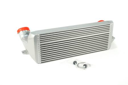 CSF Radiators - CSF 04-13 BMW 335i/xi (E90/E91/E92/E93) High Performance Stepped Core Bar/Plate Intercooler - Silver