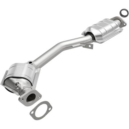 MagnaFlow Exhaust Products - MagnaFlow Converter DF 99-05 Subaru Forester/96-97 & 99-05 Impreza/01-03 Legacy/00-05 Outback Front/Rear