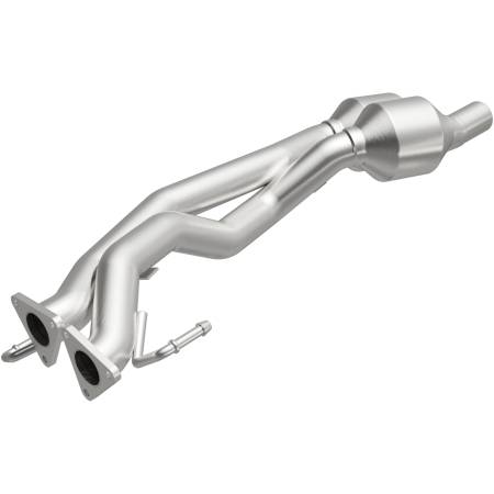 MagnaFlow Exhaust Products - MagnaFlow Converter DF 07 VW Touareg 3.6L Rear