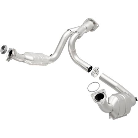 MagnaFlow Exhaust Products - MagnaFlow Converter DF 07-08 Escalade 6.2 Driver Side OEM