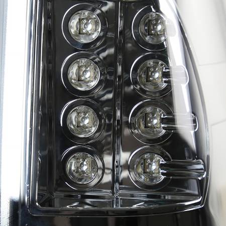 Spec'D Tuning Products - Spec-D 2007-2012 Chevrolet Avalanche LED Tail Lights (Chrome Housing/Clear Lens)