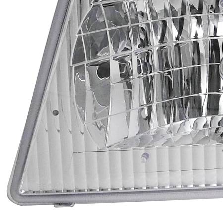 Spec'D Tuning Products - Spec-D 1992-2006 Ford Econoline Factory Style Crystal Headlights (Chrome Housing/Clear Lens)