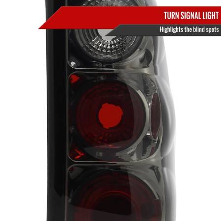 Spec'D Tuning Products - Spec-D 1999-2002 Chevrolet Silverado/ 1999-2006 GMC Sierra Tail Lights (Chrome Housing/Smoke Lens)