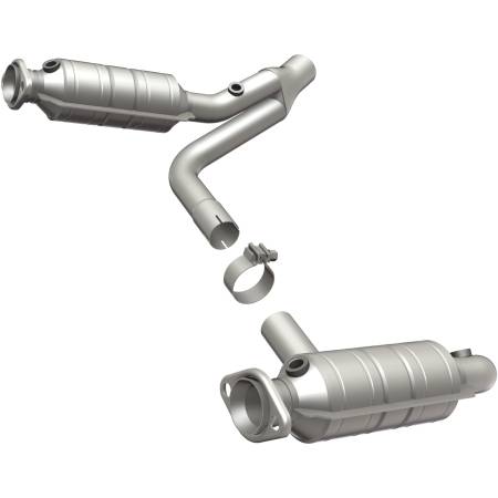 MagnaFlow Exhaust Products - MagnaFlow Converter DF Raider 2006 8 4.7L