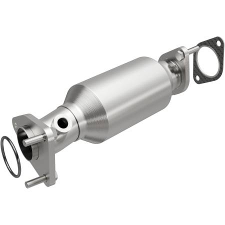MagnaFlow Exhaust Products - MagnaFlow Converter DF 13-15 Frontier 4 Close Coupled