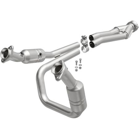 MagnaFlow Exhaust Products - MagnaFlow Converter Direct Fit 2015 Ford Transit-150/250/350 V6 3.7L
