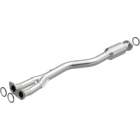 MagnaFlow Exhaust Products - MagnaFlow Converter DF 01-05 Lexus IS300 3.0L Underbody