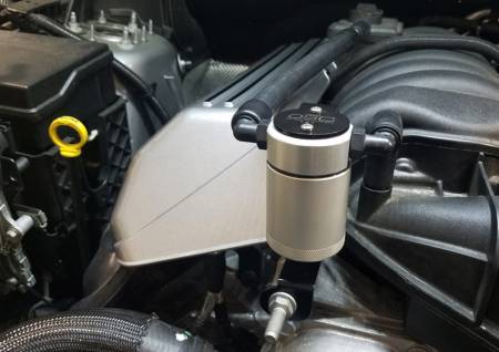 J&L Oil Separator Co - J&L 11-22 Dodge Charger SRT 6.4L Hemi Passenger Side Oil Separator 3.0 - Clear Anodized