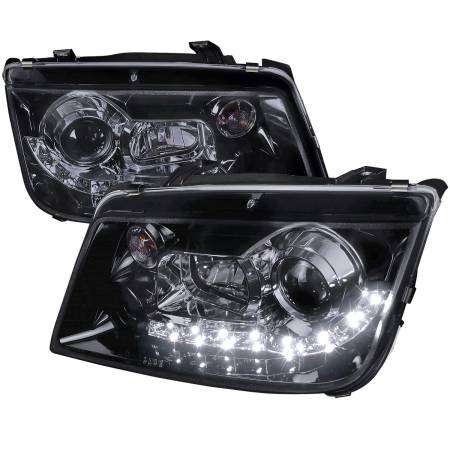 Spec'D Tuning Products - Spec-D 1999-2004 Volkswagen Jetta/Bora Projector Headlights w/ R8 Style LED Light Strip (Glossy Black Housing/Smoke Lens)