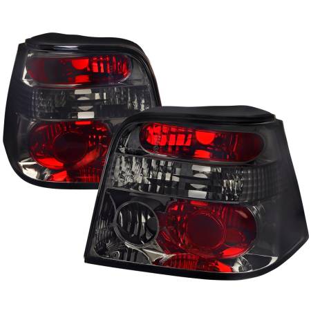 Spec'D Tuning Products - Spec-D 1999-2006 Volkswagen Golf Mk4/GTI/R32 Tail Lights (Chrome Housing/Smoke Lens)