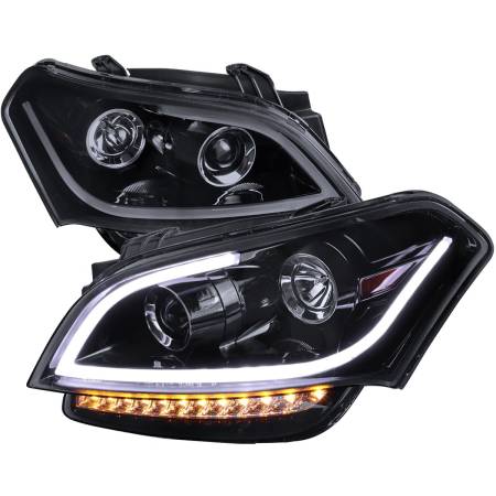 Spec'D Tuning Products - Spec-D 2010-2011 Kia Soul Projector Headlights w/ LED Light Bar & LED Turn Signal Lights (Glossy Black Housing/Smoke Lens)