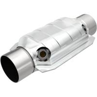 MagnaFlow Exhaust Products - MagnaFlow Converter Univ 3 W/Dual O2 Boss - Image 1