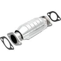 MagnaFlow Exhaust Products - MagnaFlow Converter Nissan-Toyota 12.38X5X4 2.5/2. - Image 1