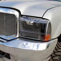 Spec'D Tuning Products - Spec-D 1999-2004 Ford F-250/F-350/F-450/F-550/Excursion Projector Headlights w/ SMD LED Light Strip (Matte Black Housing/Clear Lens) - Image 8