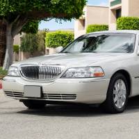 Spec'D Tuning Products - Spec-D 2005-2011 Lincoln Town Car Factory Style Headlights (Chrome Housing/Clear Lens) - Image 8