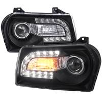 Spec'D Tuning Products - Spec-D 2005-2010 Chrysler 300 Base/LX/Touring Projector Headlights w/ LED Light Strip & LED Turn Signal Lights (Matte Black Housing/Clear Lens) - Image 1